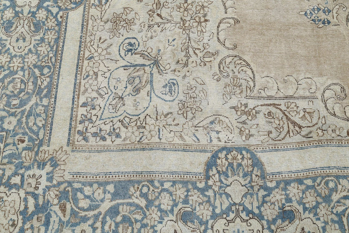 Persian Kerman Rug 9' 10" x 16' 2" Hand-Knotted | No. AT58657