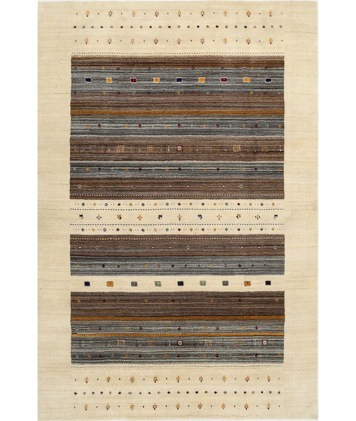 Ivory Indian Oriental Rug 6' 7" x 9' 9" Hand-Knotted | No. AT593152