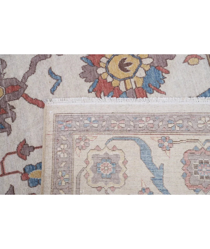 Ivory Pakistani Oriental Rug 7' 10" x 9' 11" Hand-Knotted | No. AT59364