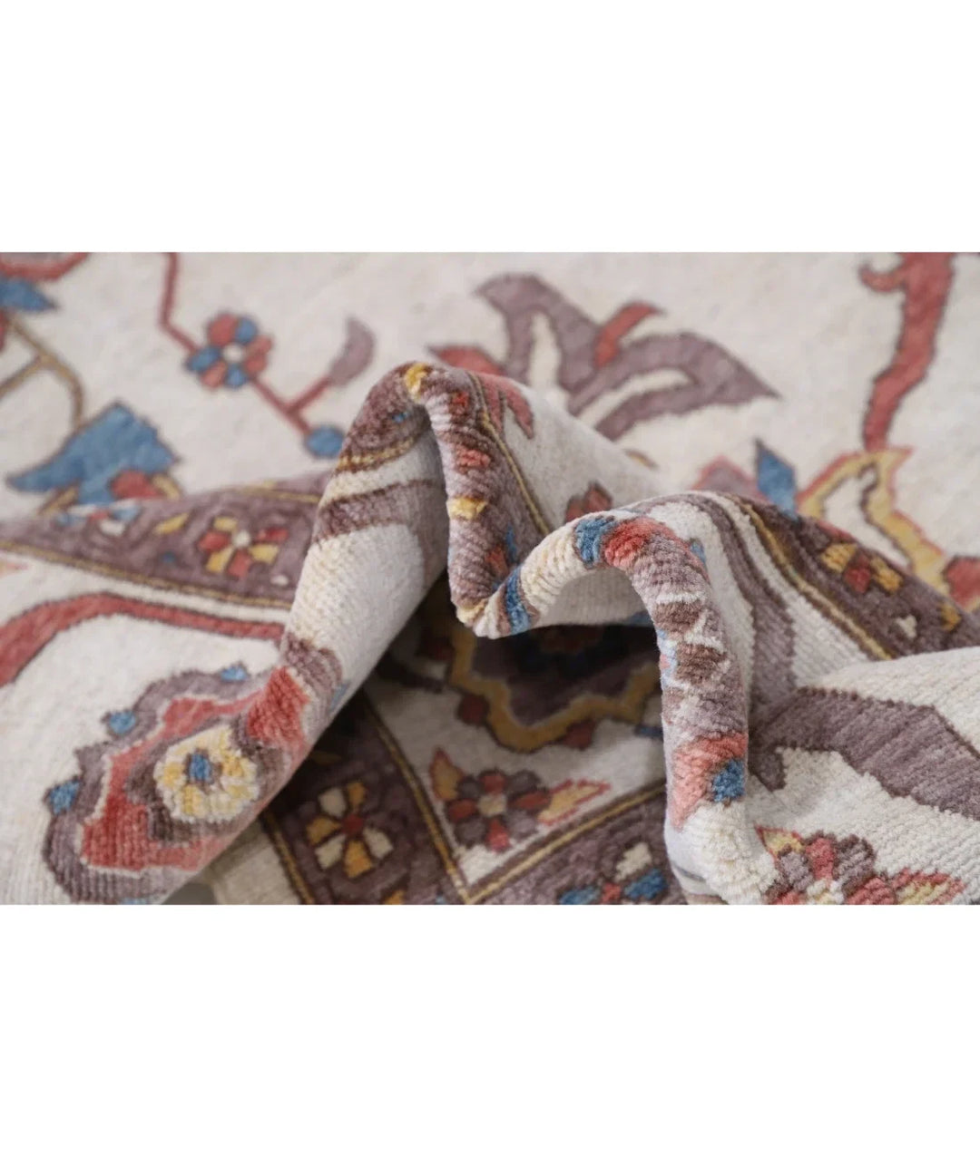 Ivory Pakistani Oriental Rug 7' 10" x 9' 11" Hand-Knotted | No. AT59364