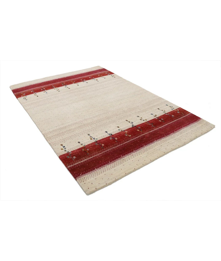 Ivory Indian Oriental Rug 5' 3" x 7' 7" Hand-Knotted | No. AT59977