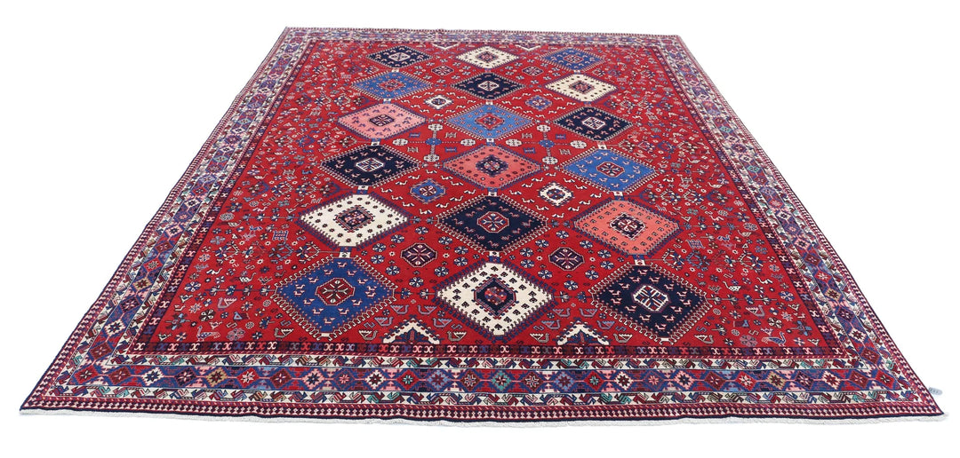 Persian Shiraz Rug 8' 3" x 12' 1" Hand-Knotted | No. AT61393