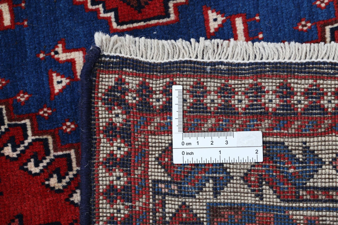 Persian Shiraz Rug 8' 3" x 12' 1" Hand-Knotted | No. AT61393