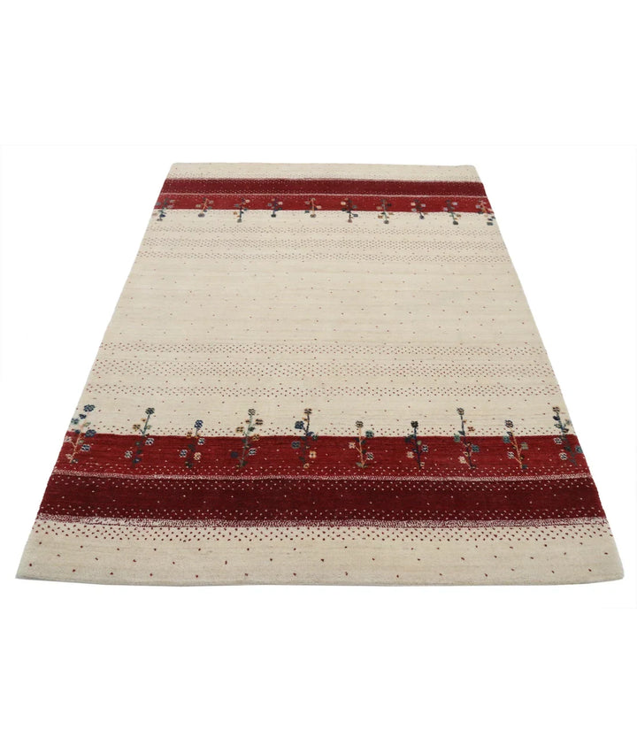 Ivory Indian Oriental Rug 4' 8" x 6' 7" Hand-Knotted | No. AT61594