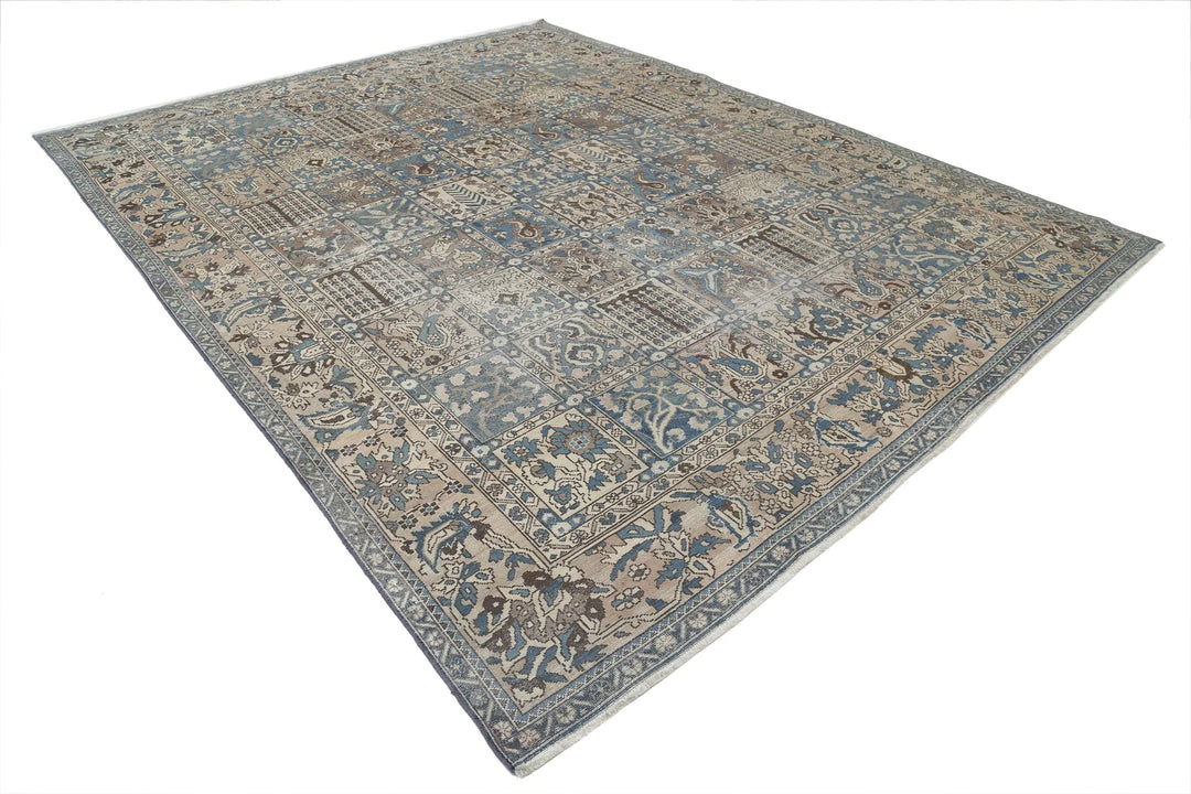 Persian Bakhtiari Vintage Rug 9' 7" x 12' 2" Hand-Knotted | No. AT61729