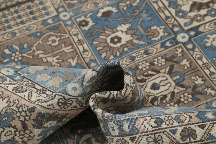Persian Bakhtiari Vintage Rug 9' 7" x 12' 2" Hand-Knotted | No. AT61729