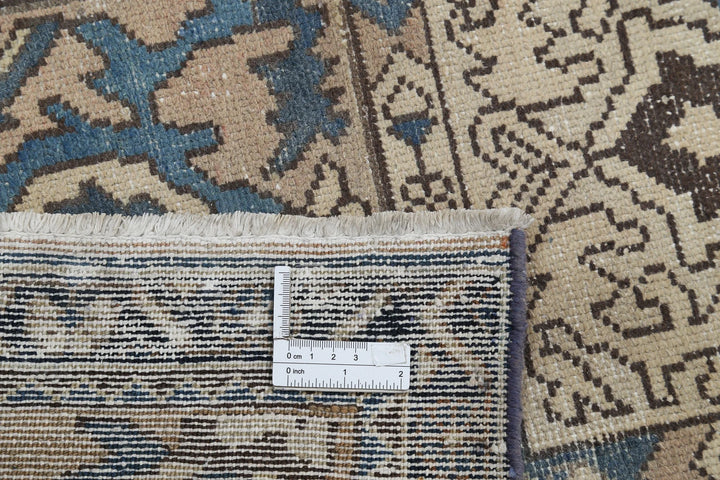 Persian Bakhtiari Vintage Rug 9' 7" x 12' 2" Hand-Knotted | No. AT61729