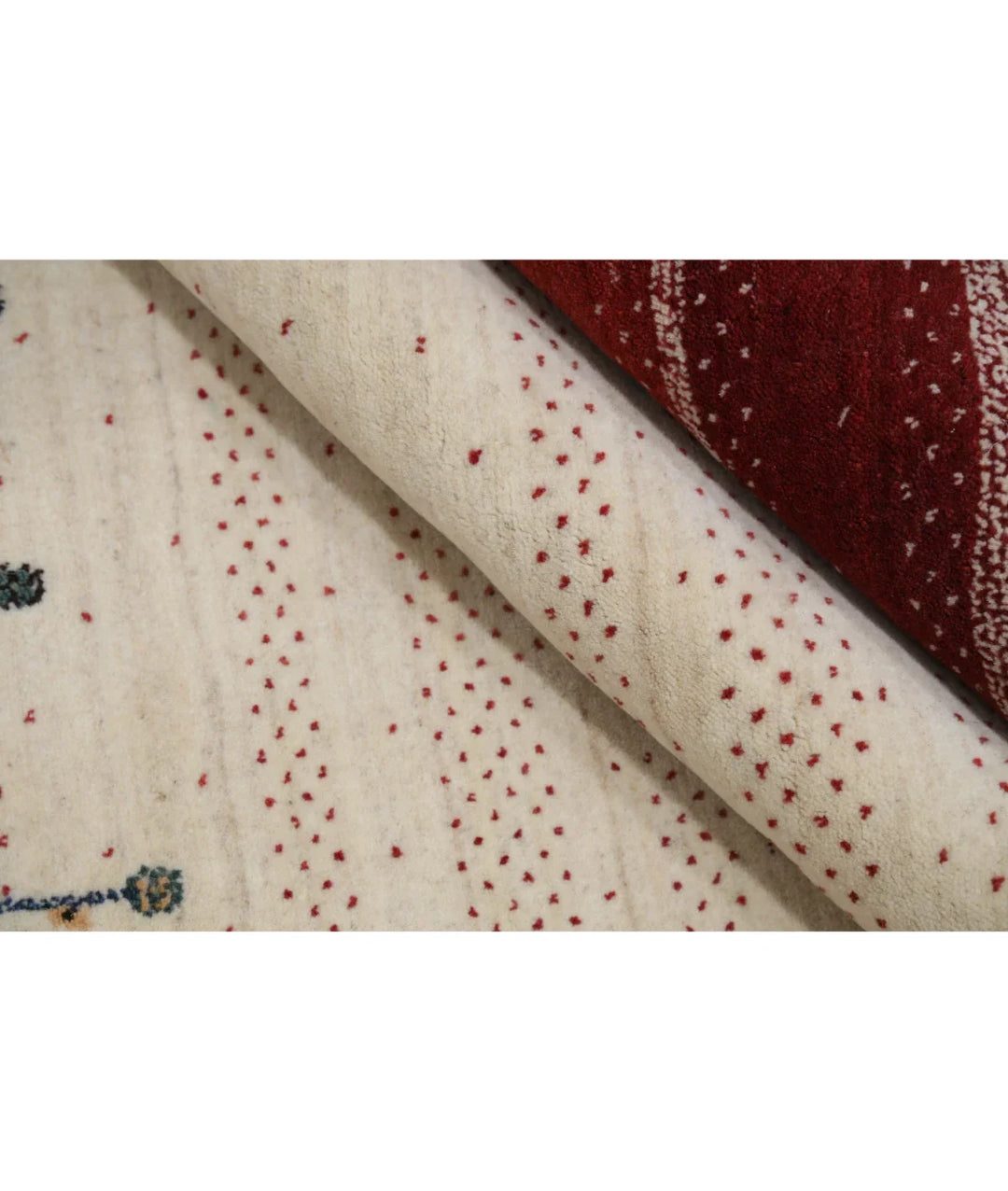Ivory Indian Oriental Rug 4' 9" x 6' 6" Hand-Knotted | No. AT622639