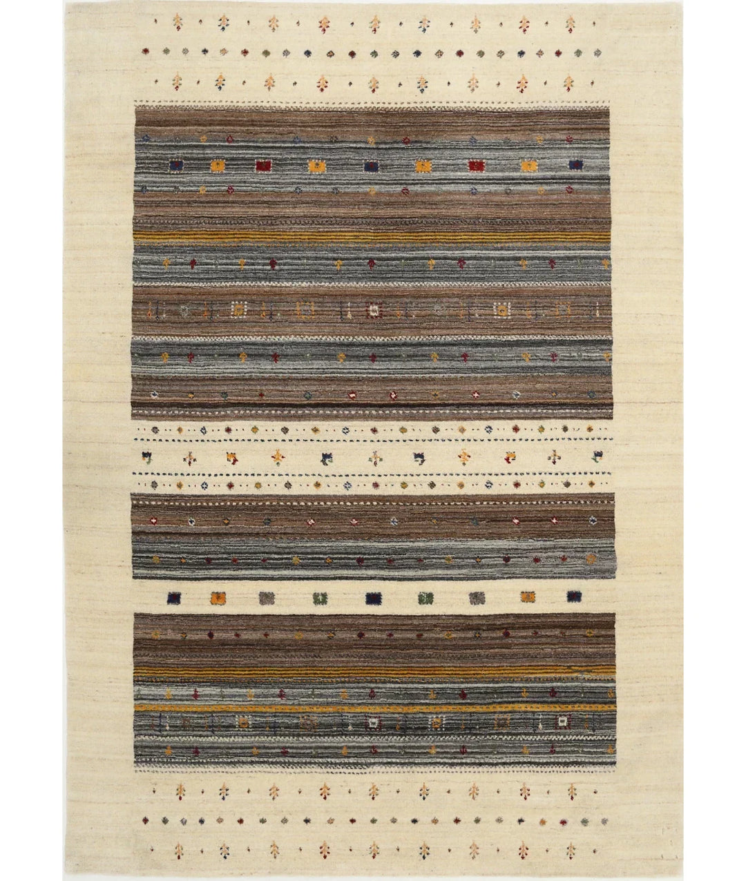 Ivory Indian Oriental Rug 5' 7" x 7' 10" Hand-Knotted | No. AT62800