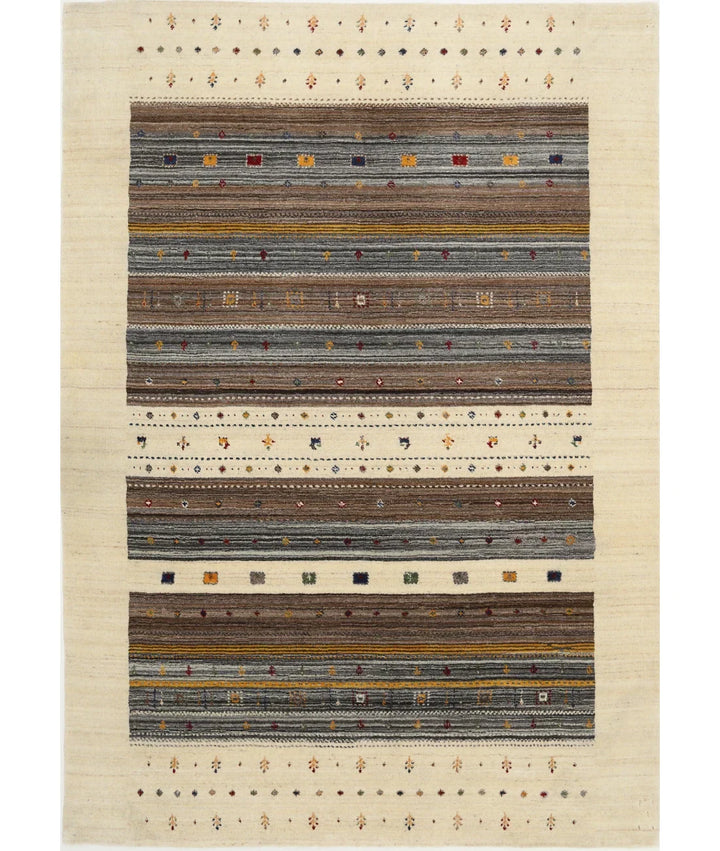Ivory Indian Oriental Rug 5' 7" x 7' 10" Hand-Knotted | No. AT62800