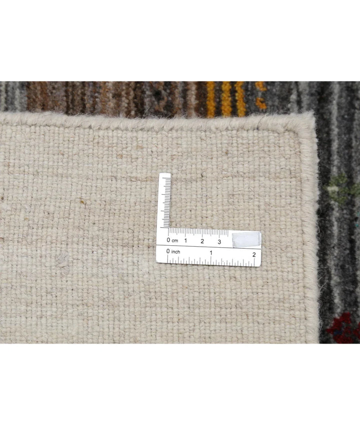 Ivory Indian Oriental Rug 5' 7" x 7' 10" Hand-Knotted | No. AT62800