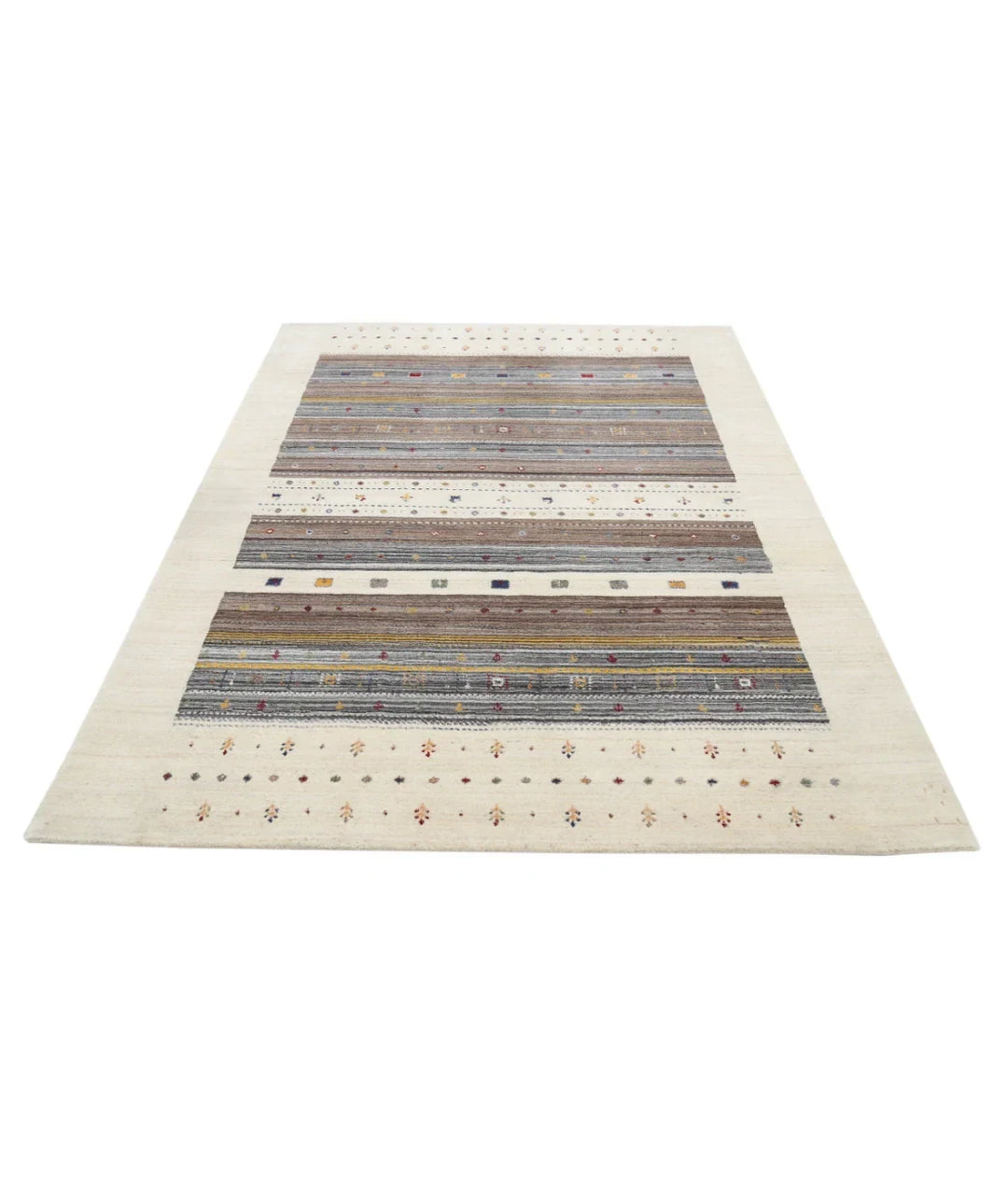 Ivory Indian Oriental Rug 5' 7" x 7' 10" Hand-Knotted | No. AT62800