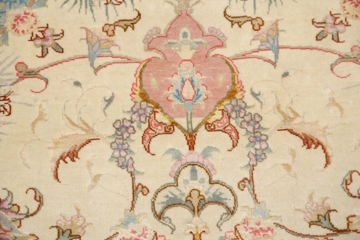 Persian Tabriz Fine Rug 3' 3" x 5' 0" Hand-Knotted | No. AT63955