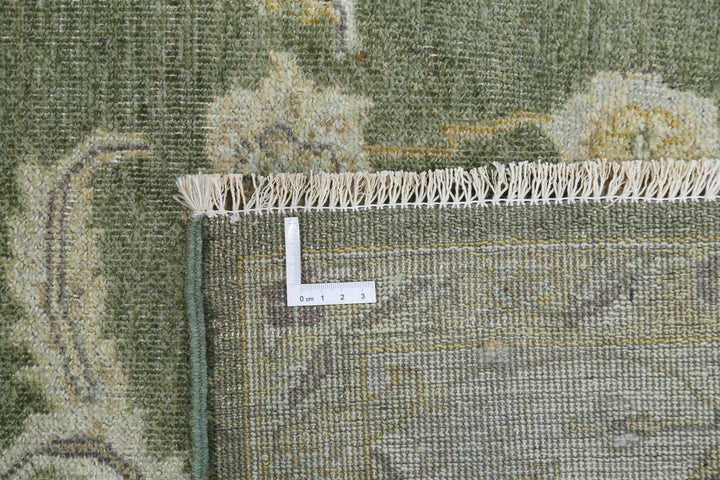 Indian Ziegler Rug 7' 6" x 9' 9" Hand-Knotted | No. AT64042