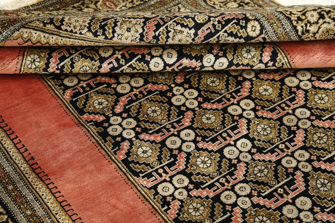Persian Qum Silk Rug 4' 5" x 6' 10" Hand-Knotted | No. AT64231