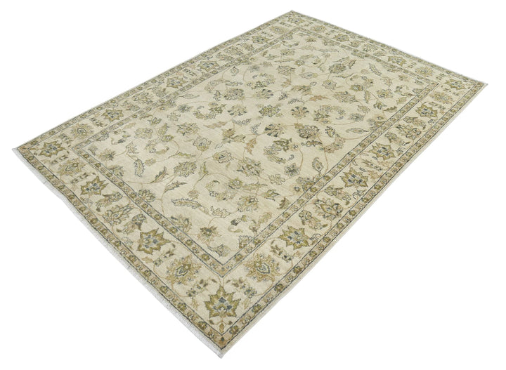 Indian Ziegler Rug 4' 5" x 6' 5" Hand-Knotted | No. AT64371
