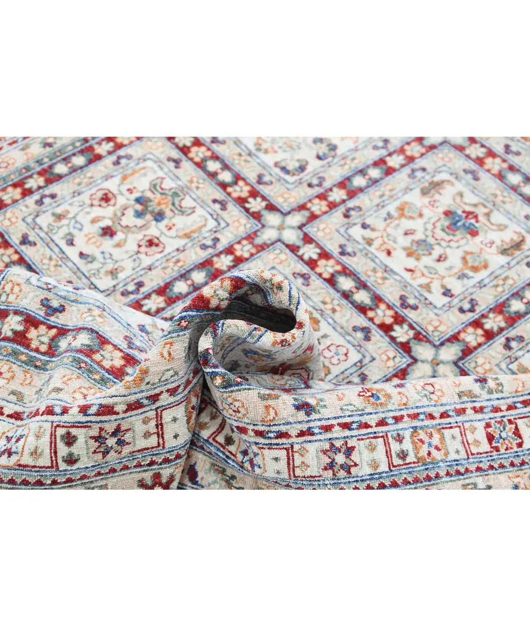 Afghan Bakhtiari Rug 5' 5" x 8' 6" Hand-Knotted | No. AT64441