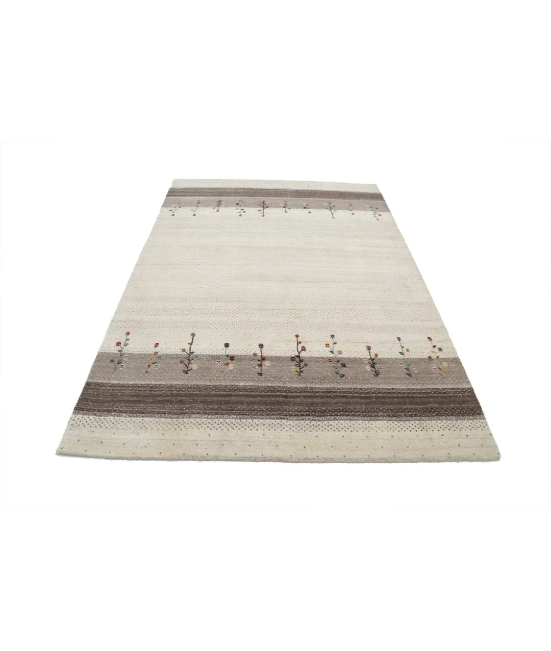 Ivory Indian Lori Rug 5' 4" x 7' 7" Hand-Knotted | No. AT64588