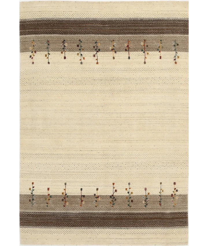 Ivory Indian Oriental Rug 5' 3" x 7' 7" Hand-Knotted | No. AT64896