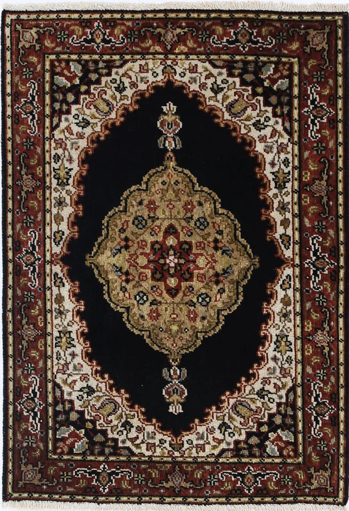 Indian Oriental Rug 1'11" x 2'10" Hand-Knotted | No. AT65253