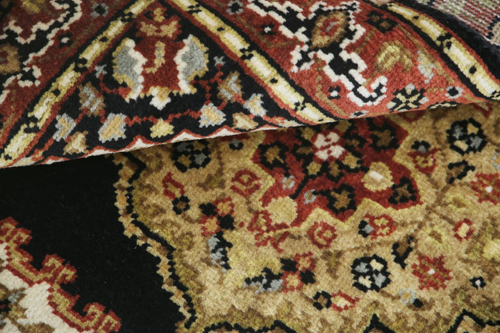Indian Oriental Rug 1'11" x 2'10" Hand-Knotted | No. AT65253