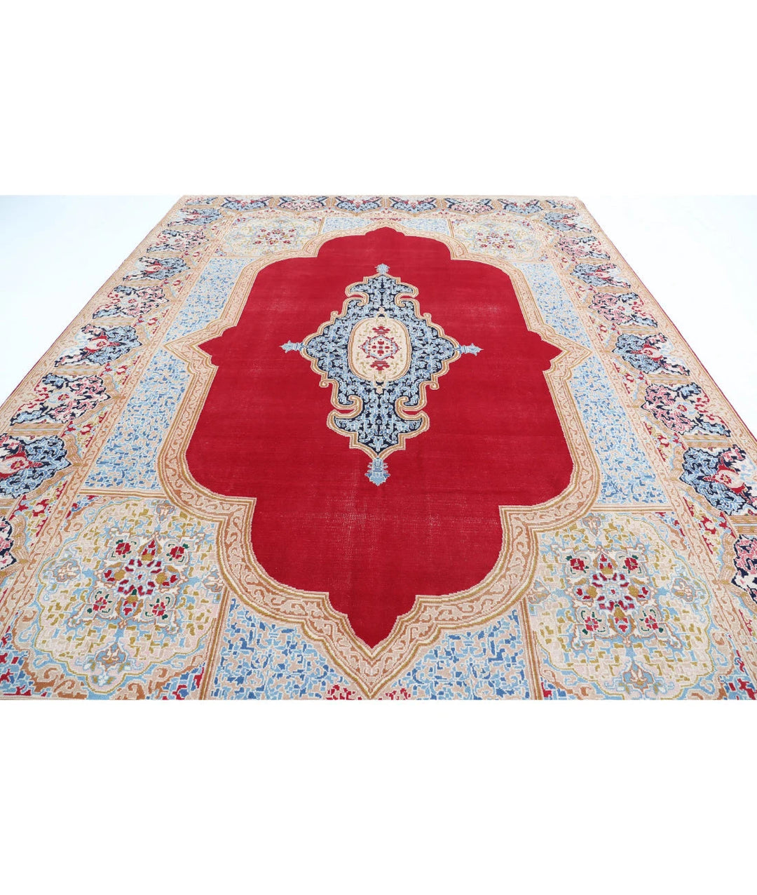 Persian Kerman Rug 9' 8" x 13' 4" Hand-Knotted | No. AT65348