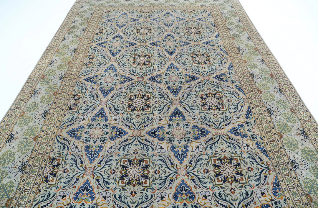 Persian Tabriz Rug 8' 1" x 11' 9" Hand-Knotted | No. AT66131