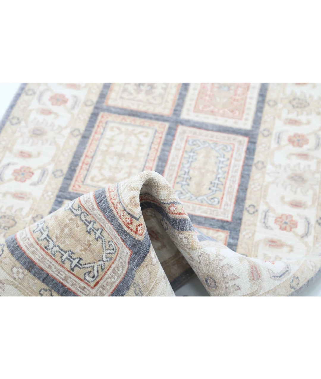 Afghan Bakhtiari Rug 2' 7" x 8' 1" Hand-Knotted | No. AT66814