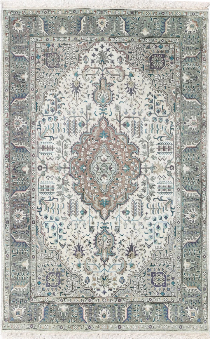 Persian Tabriz Rug 3' 2" x 5' 0" Hand-Knotted | No. AT66861