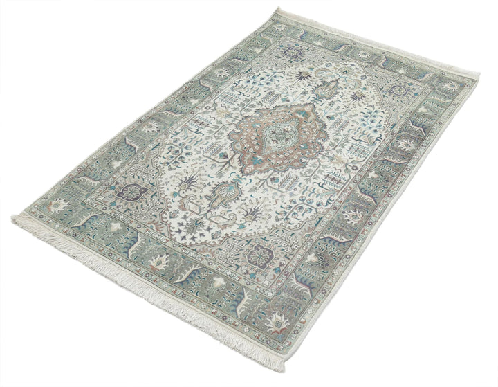 Persian Tabriz Rug 3' 2" x 5' 0" Hand-Knotted | No. AT66861