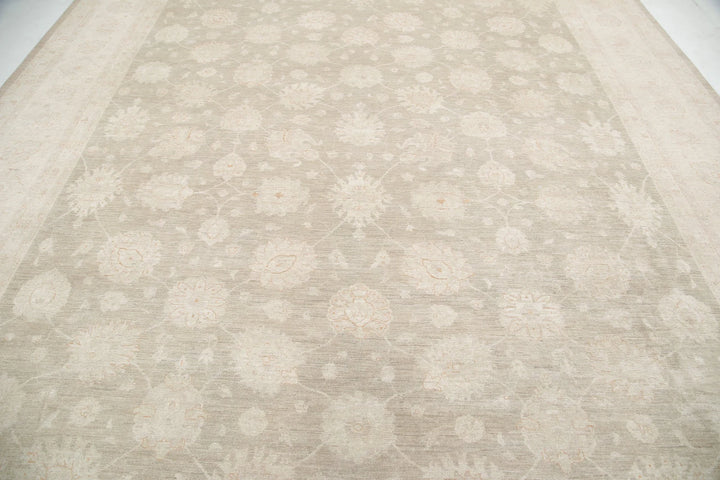 Afghan Tabriz Rug 11' 8" x 14' 9" Hand-Knotted | No. AT67043