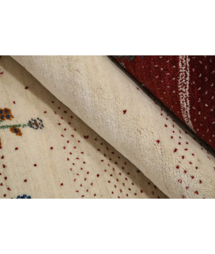 Ivory Indian Oriental Rug 4' 10" x 6' 6" Hand-Knotted | No. AT67273