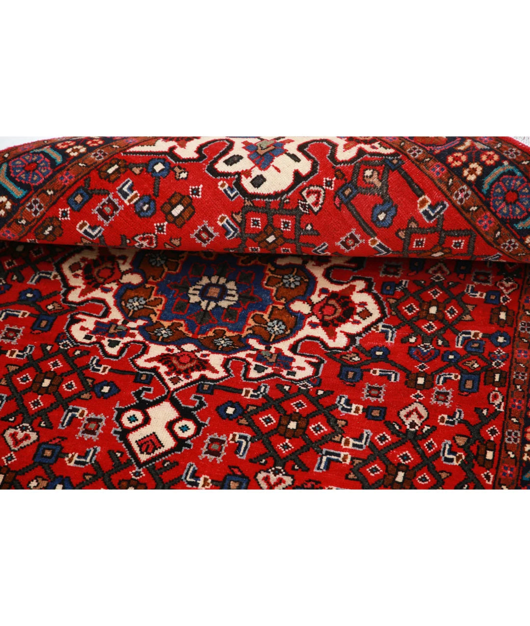 Persian Hamadan Rug 3' 3" x 5' 0" Hand-Knotted | No. AT67563