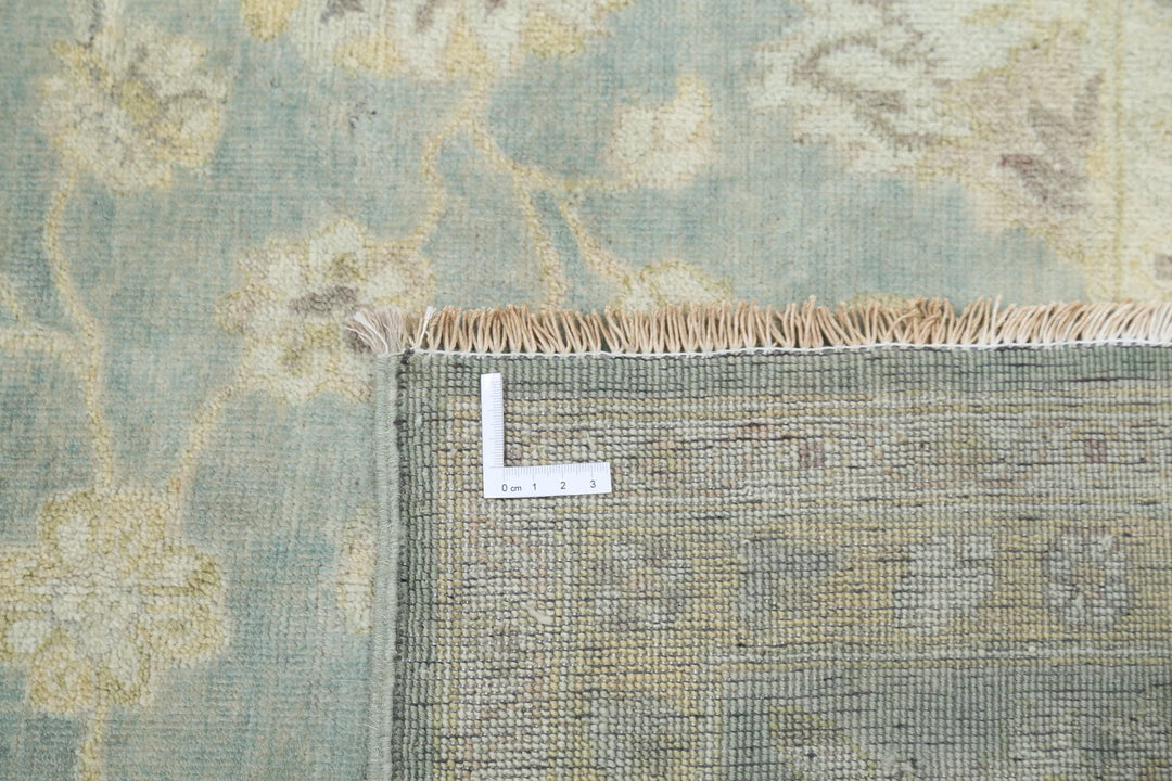 Indian Ziegler Rug 7' 11" x 9' 10" Hand-Knotted | No. AT67870