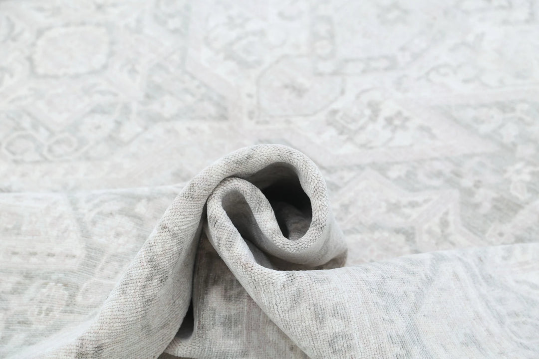 Afghan Serenity Rug 7' 8" x 9' 11" Hand-Knotted | No. AT67985