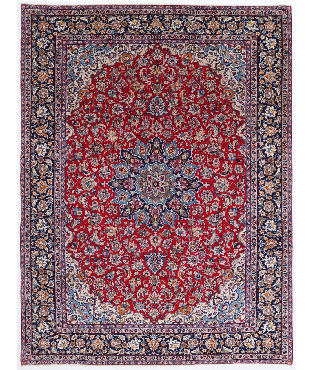 Red Antique Rug Hand-Knotted | No. AT68171
