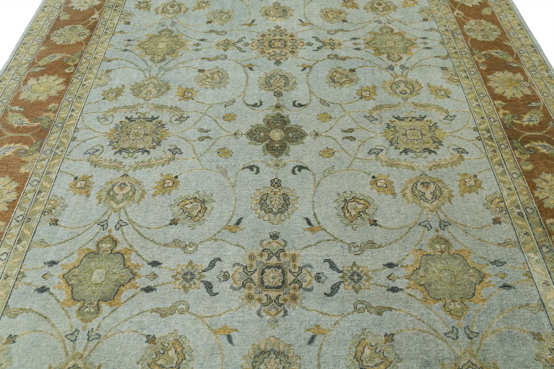 Indian Oriental Rug 7'9" x 9'11" Hand-Knotted | No. AT68367