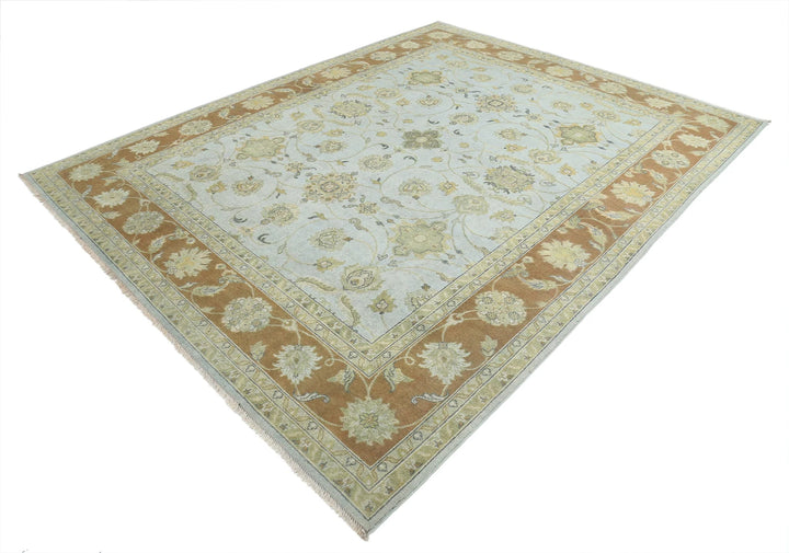 Indian Oriental Rug 7'9" x 9'11" Hand-Knotted | No. AT68367