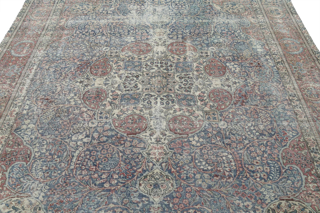 Persian Tabriz Rug 8' 2" x 11' 2" Hand-Knotted | No. AT68434