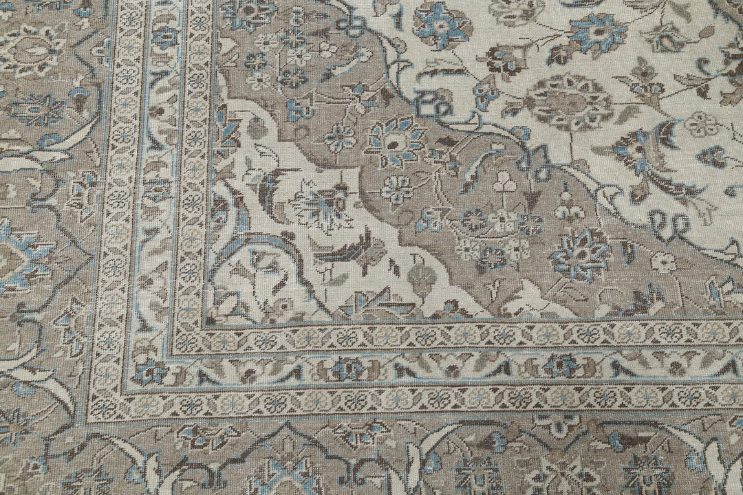 Persian Kashan Rug 9' 7" x 13' 1" Hand-Knotted | No. AT69108