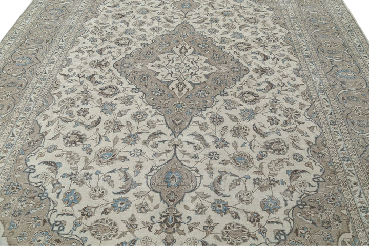 Persian Kashan Rug 9' 7" x 13' 1" Hand-Knotted | No. AT69108