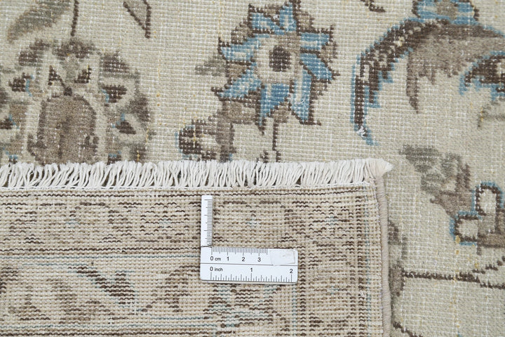 Persian Kashan Rug 9' 7" x 13' 1" Hand-Knotted | No. AT69108