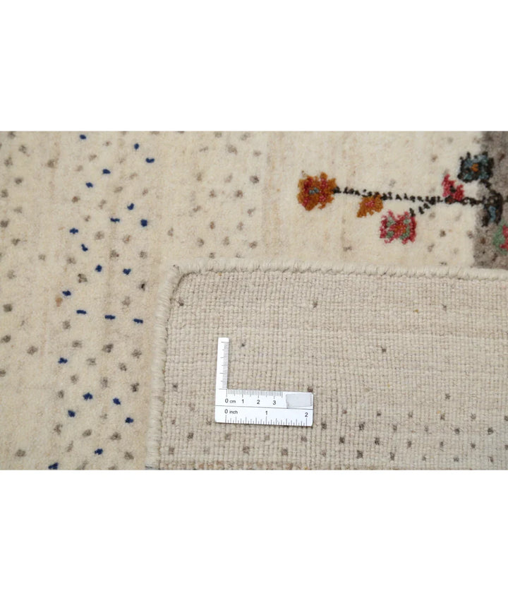 Ivory Indian Lori Rug 4' 7" x 6' 5" Hand-Knotted | No. AT69543