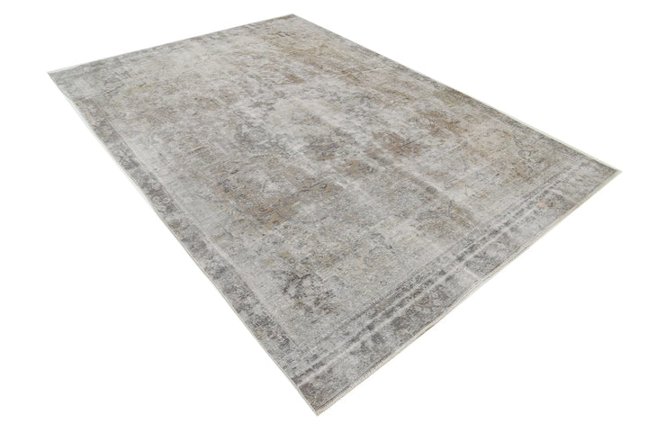 Persian Tabriz Rug 6' 11" x 10' 1" Hand-Knotted | No. AT70408