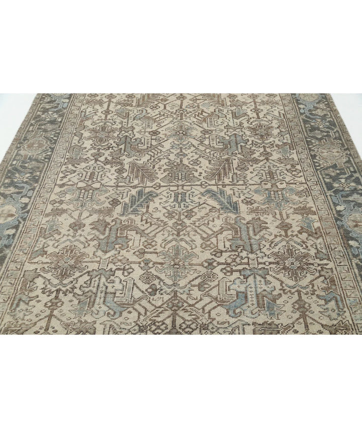 Persian Heriz Rug 6' 10" x 8' 4" Hand-Knotted | No. AT70895