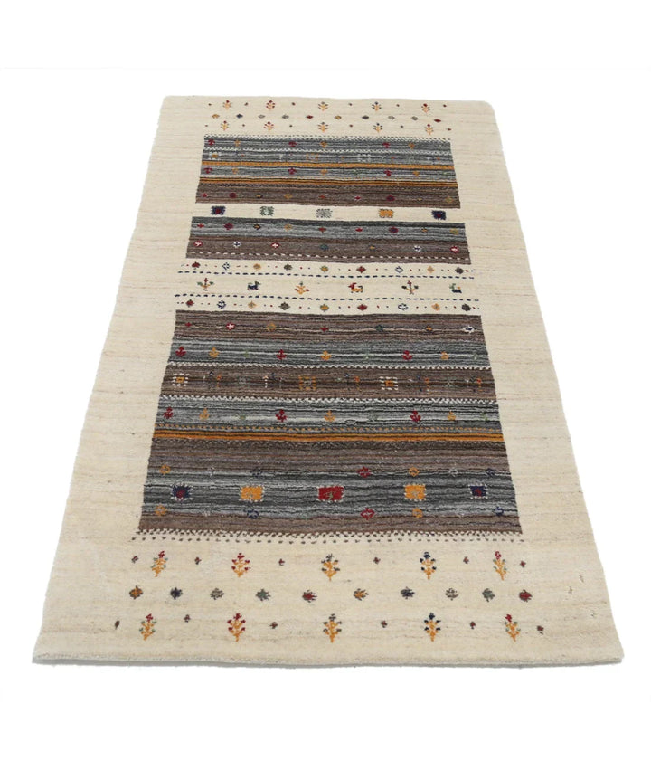 Ivory Indian Oriental Rug 3' 0" x 5' 3" Hand-Knotted | No. AT71369