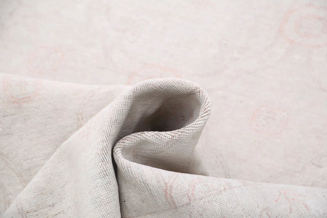 Ivory Afghan Serenity Rug 3' 10" x 11' 2" Hand-Knotted | No. AT71621