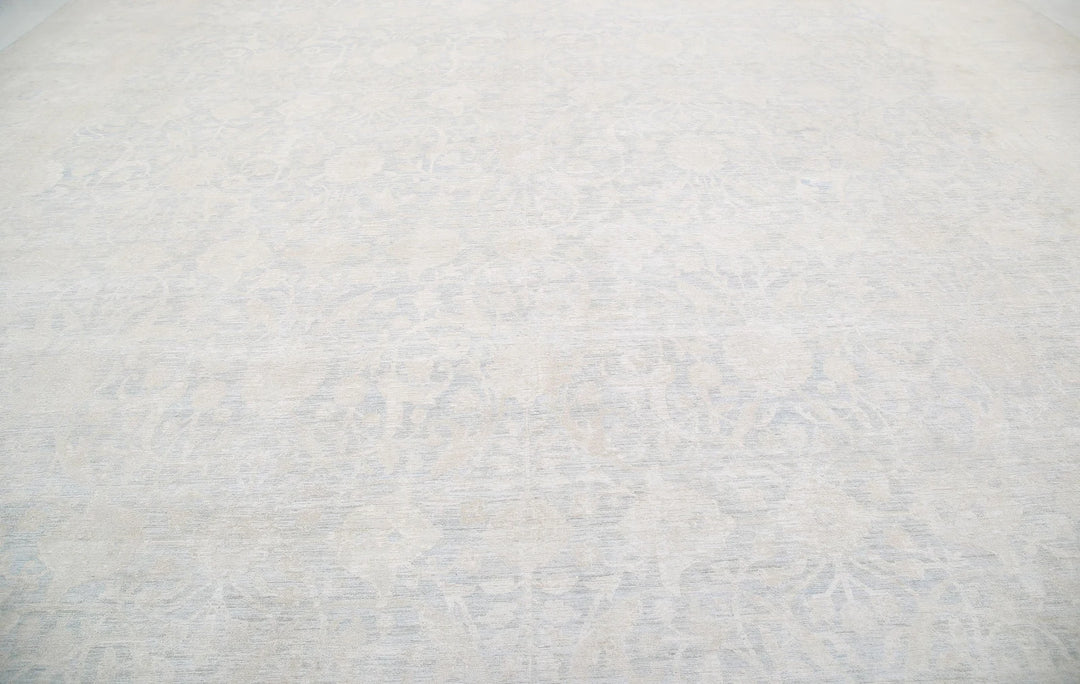 Afghan Tabriz Rug 17' 10" x 25' 1" Hand-Knotted | No. AT72418