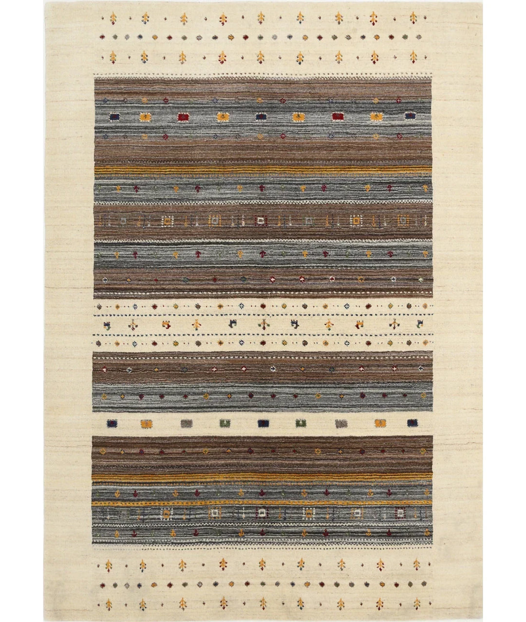 Ivory Indian Lori Rug 5'6" x 7'10" Hand-Knotted | No. AT72674