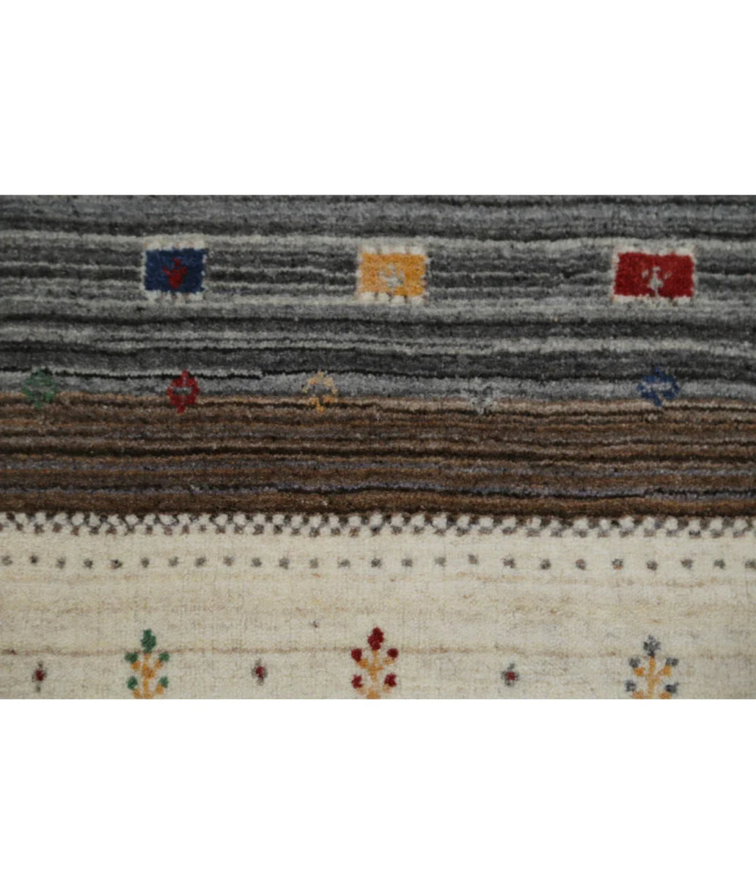 Ivory Indian Oriental Rug 5' 7" x 7' 10" Hand-Knotted | No. AT72932